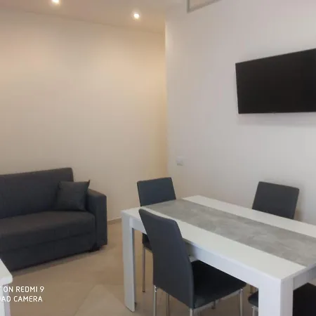 Royal View Apartment Cefalu